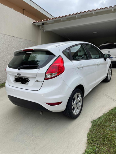 Imagem 4 de 8 de Ford Fiesta 1.6 16 Vflex Se Manu