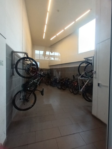 Departamento En Arriendo 1d/1b A Pasos Metro Mirador
