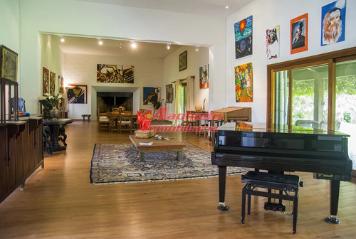 Hermosa Casa En Venta En El Golf.
