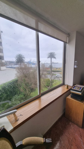 Vende Central Depto U Oficina En Valparaíso