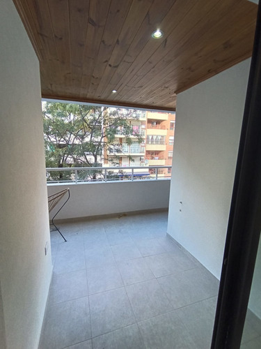 Imagen 10 de 22 de Nueva Cordoba, 2 Dormitorios, 2 Baños, Balcón Con Asador A Estrenar