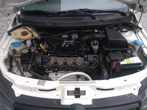 Imagem 8 de 8 de Volkswagen Saveiro 1.6 Startline Cab. Simples Total Flex 2p