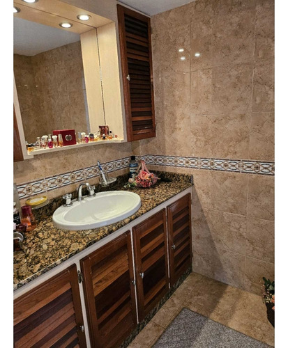 Vendo Casa 430m2 Macaracuay 9878