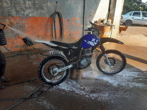 Yamaha Xt 225
