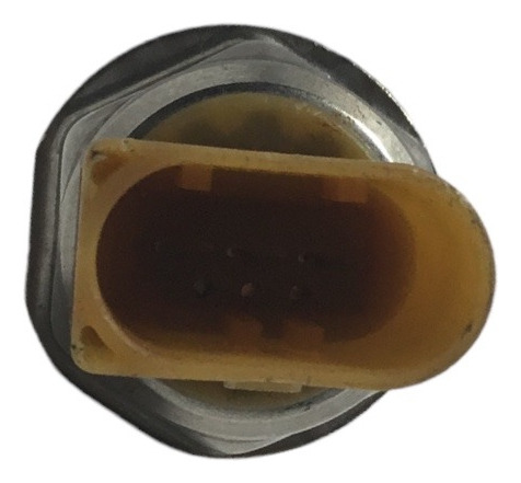 Sensor Presión De Combustible Riel Inyección Vento 2.0 Tdi