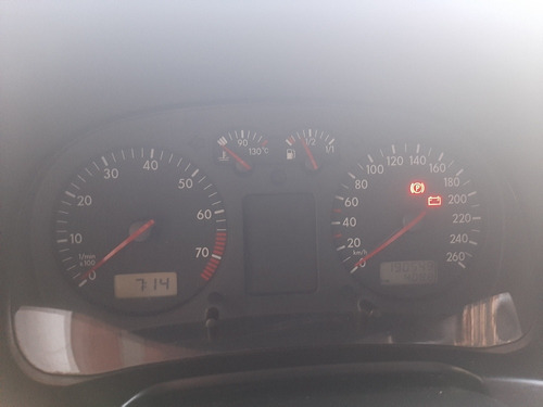 Imagem 11 de 15 de Volkswagen Golf 2000 2.0 5p