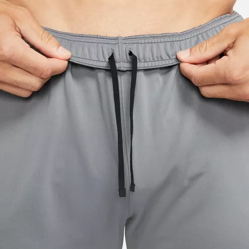 Calça Nike Dri-FIT Challenger - Masculina em Promoção