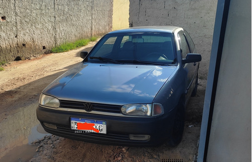 Volkswagen Gol 1.0 8V At