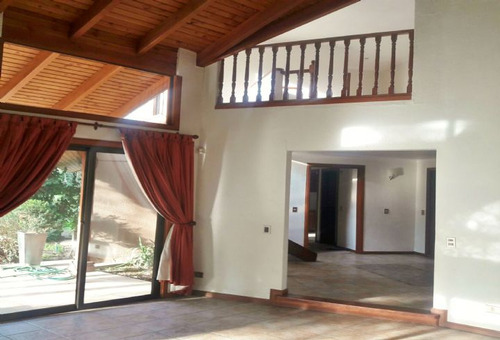 Lo Pinto, Estupenda Casa 280 M2, 4 Piezas Más Serv