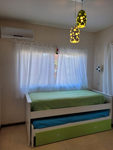 Imagen 14 de 23 de Particular. Alquiler Temporal Temporada 2023 Pinamar. Departamento Totalmente Equipado. 5 Personas. Piscina, Parrilla, Solarium Y Estacionamiento Cubierto, Dueño Directo.
