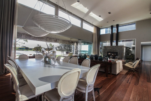 Casa En Venta En Pueblo Mio