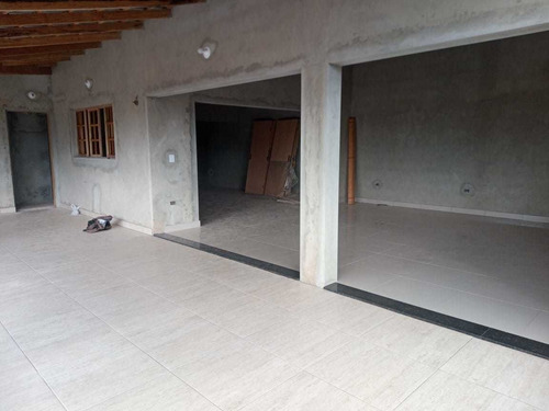 Imagem 10 de 14 de 1.600m², Chácara Em Condomínio Em Construção, 03 Suítes !!