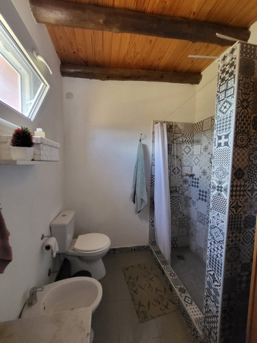 Chacra 1 Ha, En Monte. Propiedad Ppal Y Otra Con Calidad Habitacional