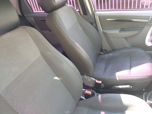 Imagem 7 de 10 de Chevrolet Prisma 2012 1.4 Lt Econoflex 4p