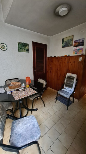 Imagen 15 de 25 de Venta Ph Al Frente A Refaccionar En Ramos Mejia