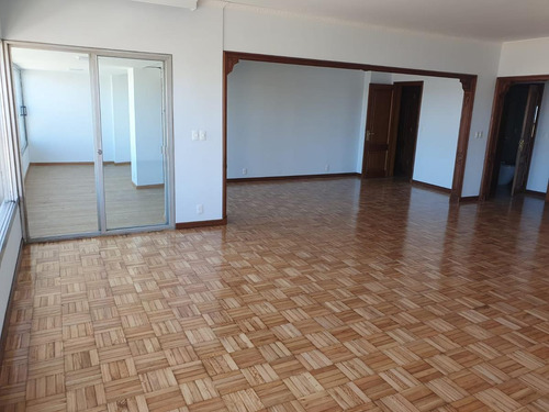 Imagen 5 de 30 de Rambla Republica Del Perú Esq Buxareo, 193 M2 , Gge X2 , Reciclado !!