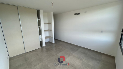 Duplex En Barrio Norte 1.