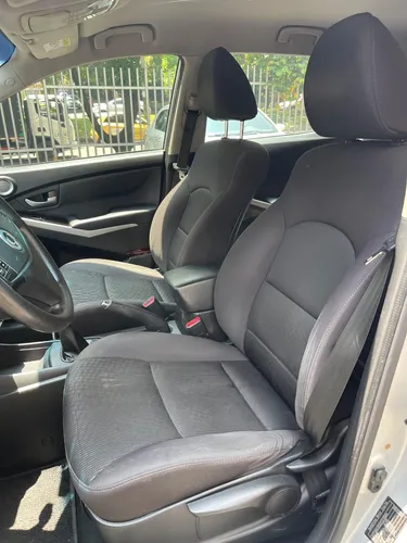 SsangYoung Korando 2.0 gasolina 4x2 m/t