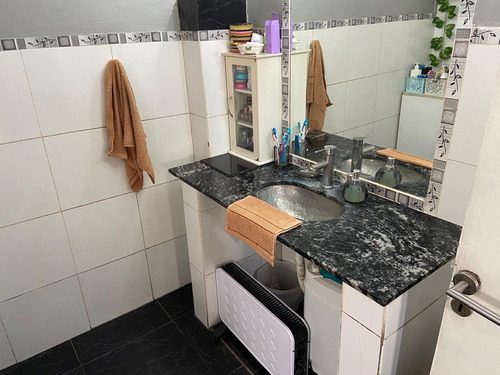 Venta Casa 4 Amb B Vista + Dpto Monoamb Apta Cred.