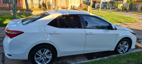 Toyota Corolla 2015 1.8 Xli Cvt 140cv