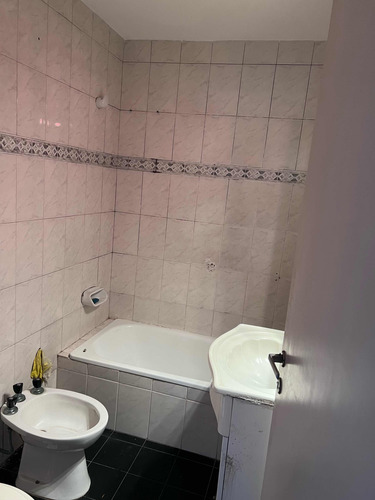 Departamento 3 Amb. 2 Baños Flores Norte