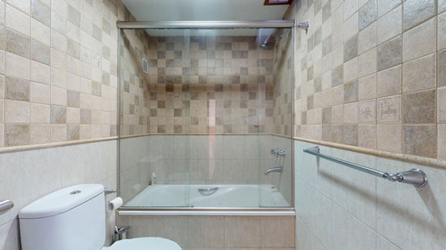 Casa En Venta En La Plata Moderna Quincho Y Pileta