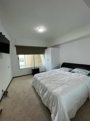 Venta Apartamento En Isla Paraíso Lecheria Muelle Propio