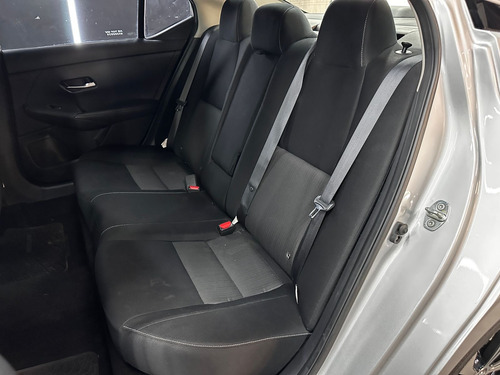 Nissan Sentra 2.0 ADVANCE CVT L20