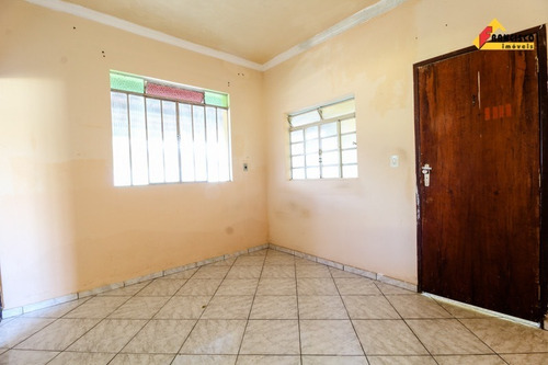 Imagem 2 de 15 de Casa À Venda, 2 Quartos, 2 Vagas, Quintino - Divinópolis/mg - 29492