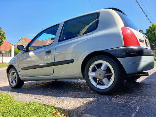 Renault Clio 1.6 Sport
