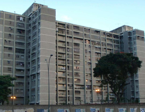 Apartamento En Venta - Caricuao Ud7