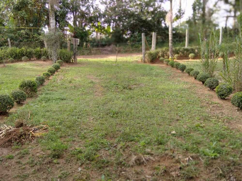 Imagem 1 de 13 de Vendo Chácara Com Casa