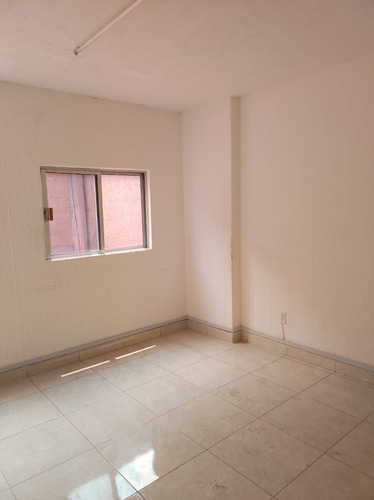 Renta Oficina De 40m2 En Florencia Col. Juárez