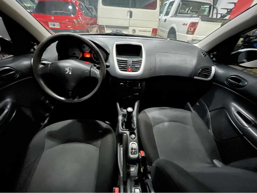 Peugeot 207 2015 1.4 Allure 75cv