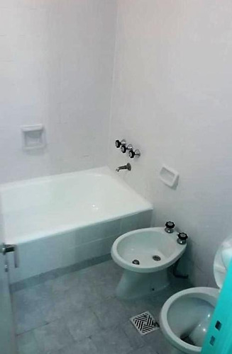 Departamento 3 Dorm , 2 Baños Y 80 Mts2 -apto Banco - La Plata