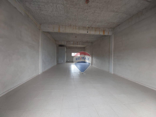 Imagem 2 de 7 de Loja Para Alugar, 87 M² Por R$ 3.500,00/mês - Balneário Das Conchas - São Pedro Da Aldeia/rj - Lo0041