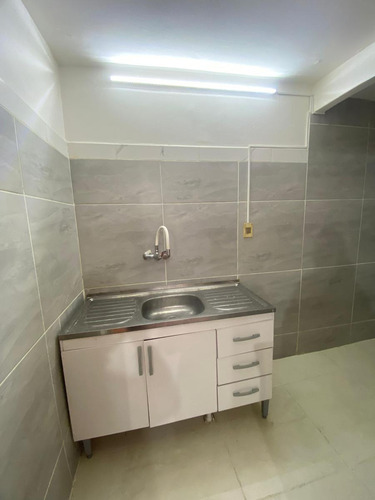 Casa En Venta O Alquiler, Cerrito De La Victoria. Excelente Ubicación