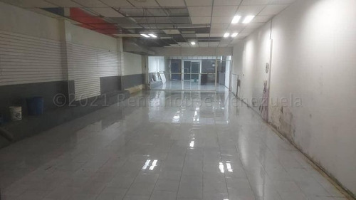 Imagen 4 de 10 de Local Comercial En Venta En Baruta Caracas 22-16875