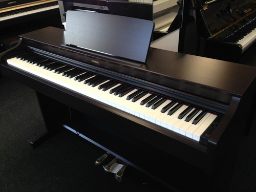 Piano Digital Yamaha Clavinova Arius Ydp-164 Rosewood