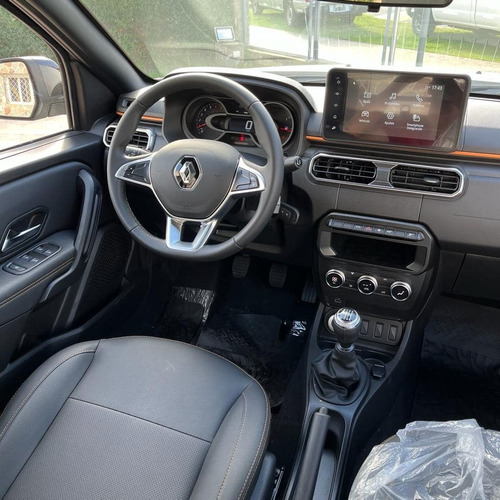 Imagen 12 de 15 de Renault Oroch Outsider 1.3 Tce 163cv 6m/t 4wd 0km My2023