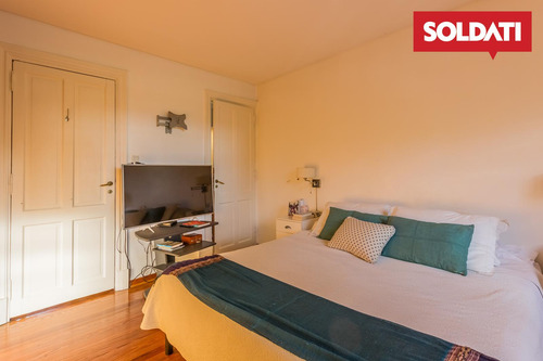 Venta - Casa 5 Ambientes Con Cochera Y Piscina - Vicente López