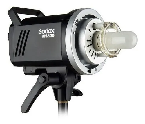 comprar Godox MS300 el flash de estudio cuenta con un cabezal que ofrece un tiempo de reciclaje de 0.1-1.8 segundos y duraciones de flash tan cortas como 1\u002F2000 segundos la potencia es variable desde 1\u002F32