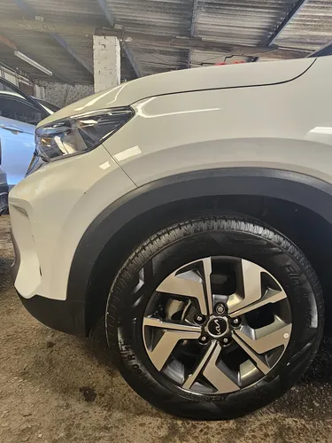 Kia Sonet Desire 1.5 2023