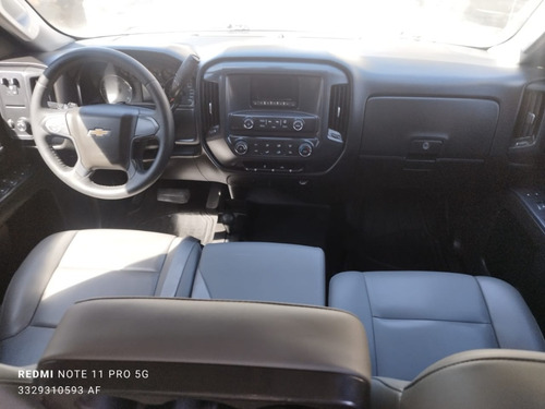 Chevrolet Silverado HD CREW CAB 2 CABINA 6.039LTS