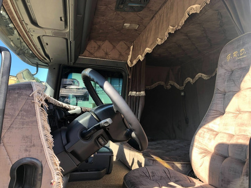 Imagem 8 de 15 de Scania G400 6x2 2012
