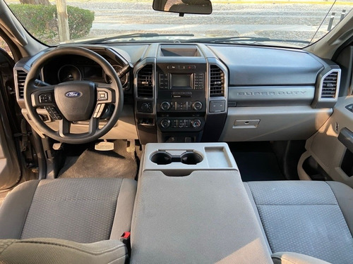 Imagen 14 de 15 de Ford F-250 2019 6.7l Super Duty Cab Dob Diesel 4x4 At
