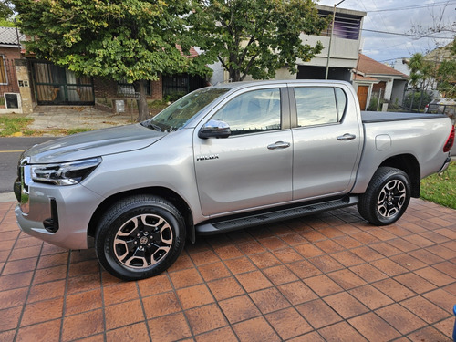 Toyota Hilux 2.8 Cd Srx 177cv 4x2 At