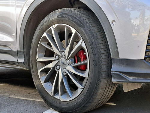 Geely Coolray Sport