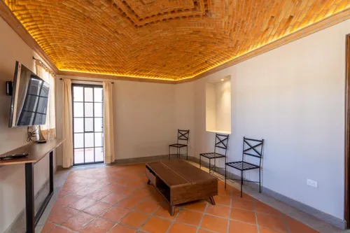 Villa Toledo