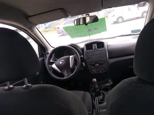 Imagen 6 de 7 de Nissan Versa 2018